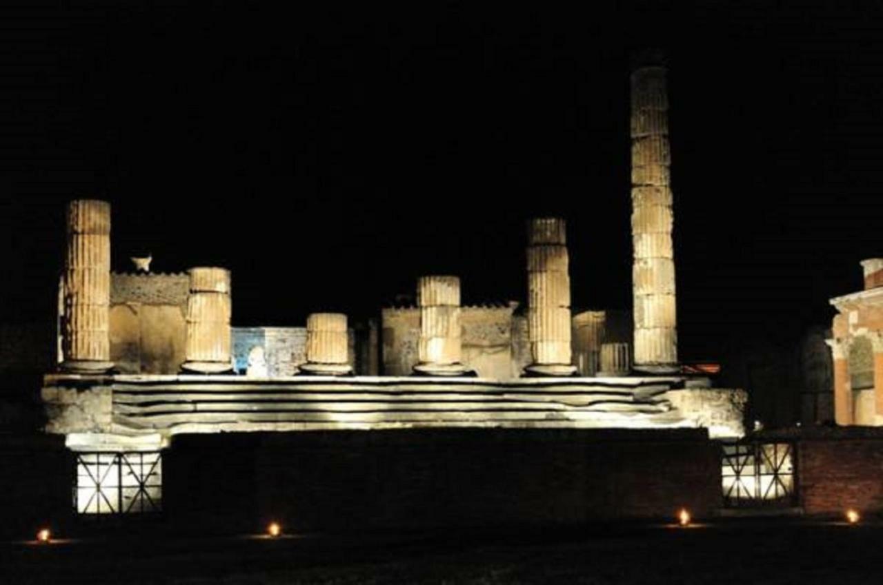 بومبيي B&B Maison Blanche المظهر الخارجي الصورة